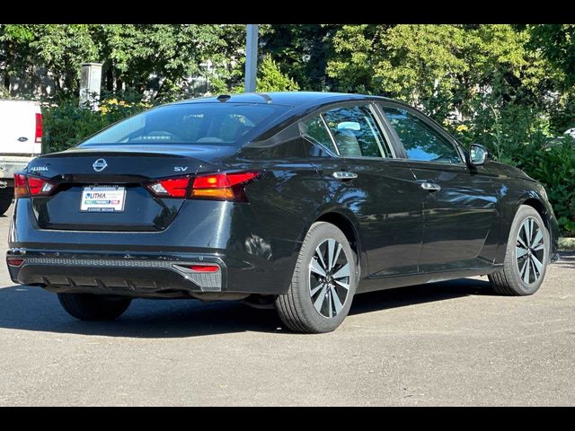 2021 Nissan Altima 2.5 SV