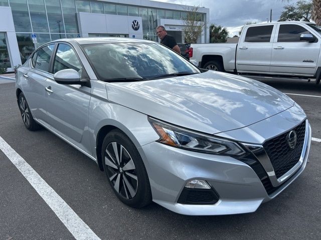 2021 Nissan Altima 2.5 SV