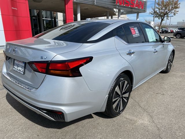 2021 Nissan Altima 2.5 SV