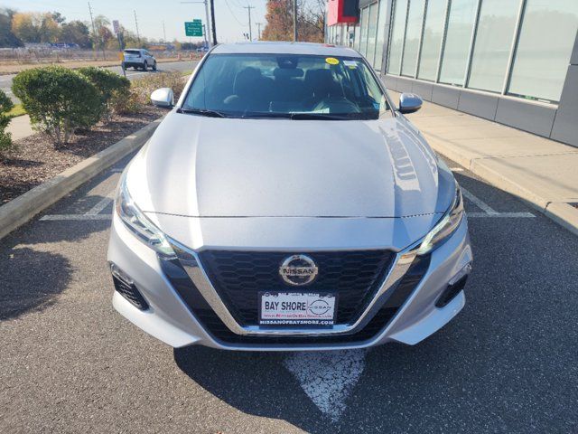 2021 Nissan Altima 2.5 SV