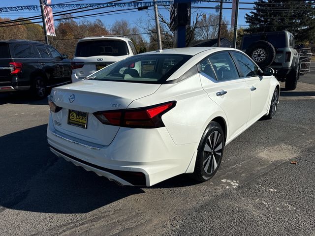 2021 Nissan Altima 2.5 SV