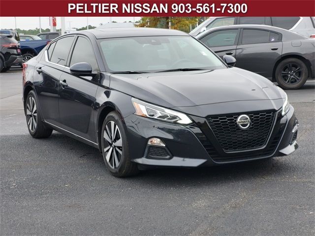 2021 Nissan Altima 2.5 SV