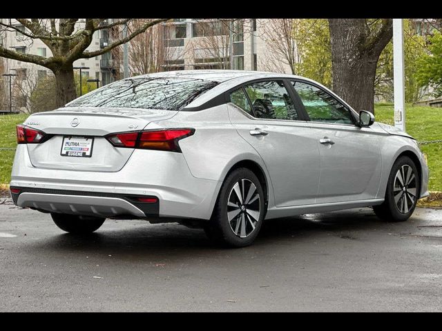 2021 Nissan Altima 2.5 SV