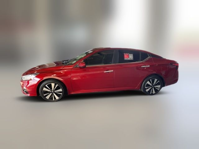 2021 Nissan Altima 2.5 SV