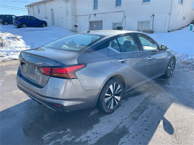 2021 Nissan Altima 2.5 SV