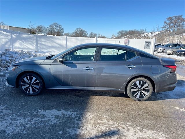 2021 Nissan Altima 2.5 SV