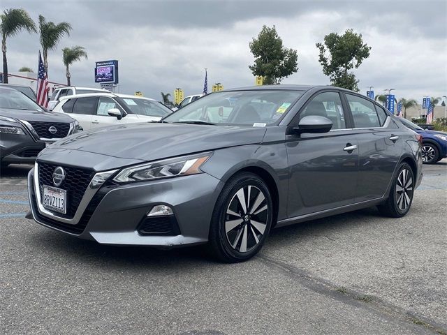 2021 Nissan Altima 2.5 SV