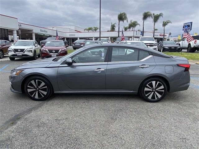 2021 Nissan Altima 2.5 SV