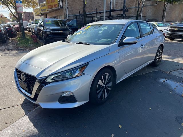 2021 Nissan Altima 2.5 SV