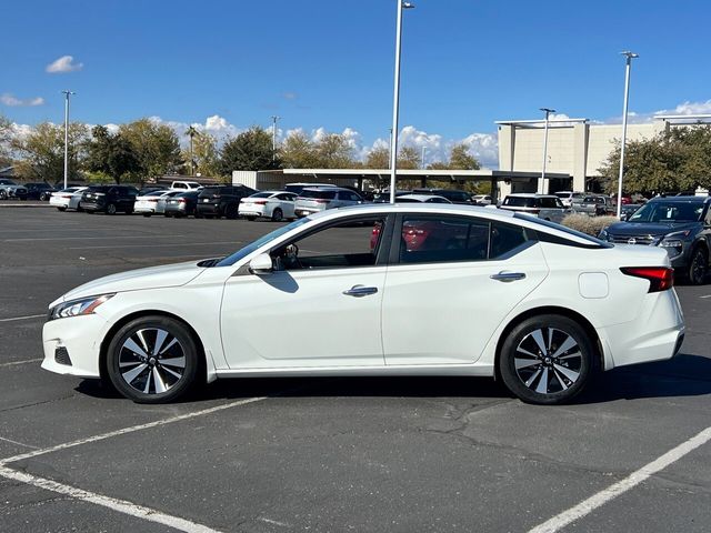 2021 Nissan Altima 2.5 SV