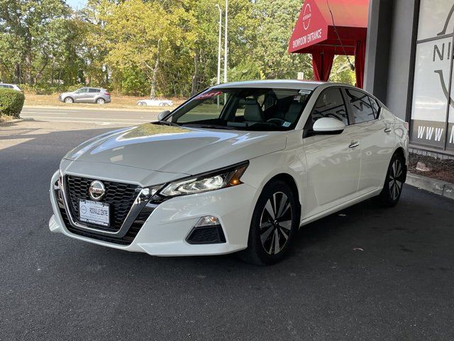 2021 Nissan Altima 2.5 SV