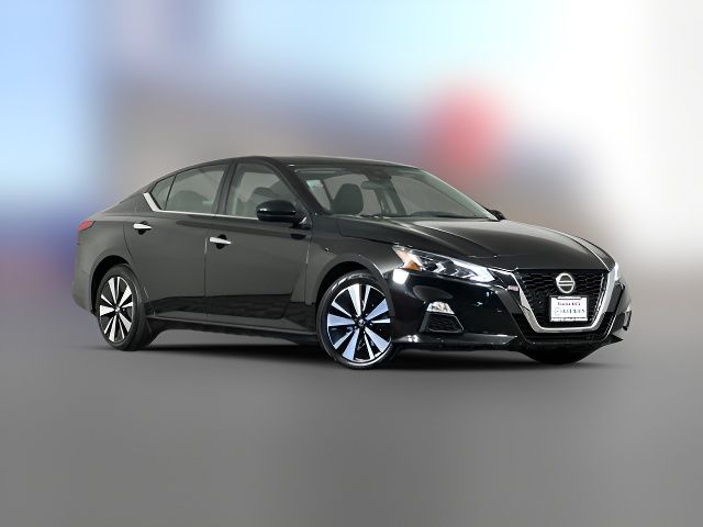 2021 Nissan Altima 2.5 SV