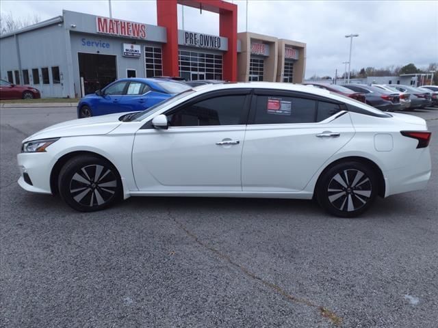 2021 Nissan Altima 2.5 SV