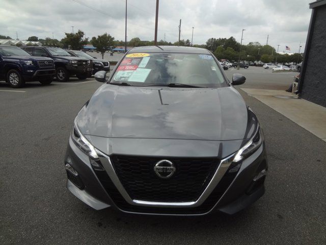 2021 Nissan Altima 2.5 SV