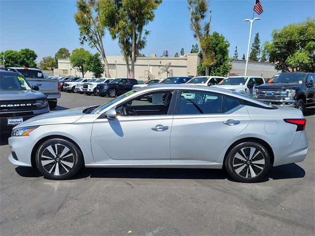 2021 Nissan Altima 2.5 SV