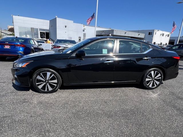 2021 Nissan Altima 2.5 SV