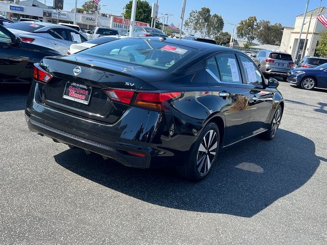 2021 Nissan Altima 2.5 SV