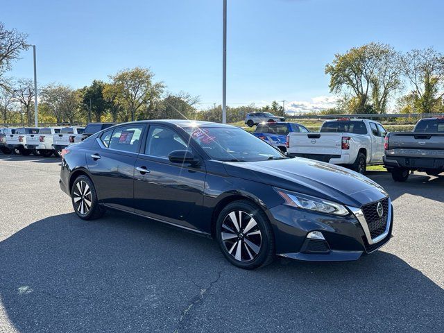 2021 Nissan Altima 2.5 SV