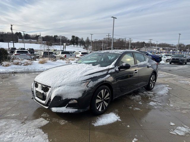 2021 Nissan Altima 2.5 SV