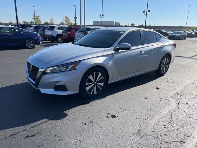 2021 Nissan Altima 2.5 SV