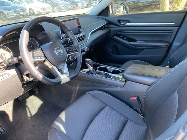 2021 Nissan Altima 2.5 SV