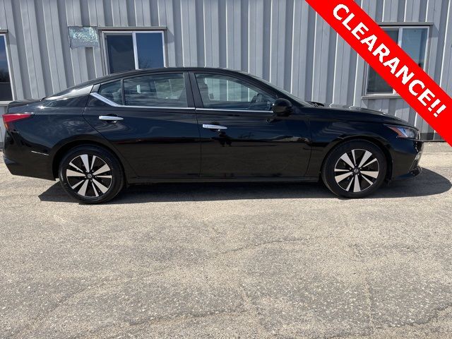 2021 Nissan Altima 2.5 SV