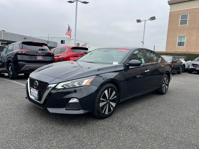 2021 Nissan Altima 2.5 SV