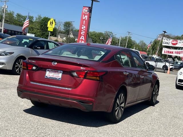 2021 Nissan Altima 2.5 SV