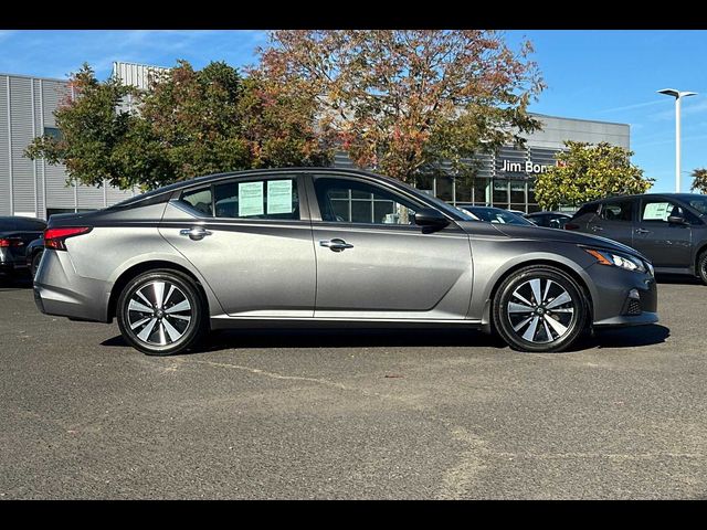 2021 Nissan Altima 2.5 SV