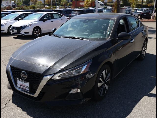 2021 Nissan Altima 2.5 SV