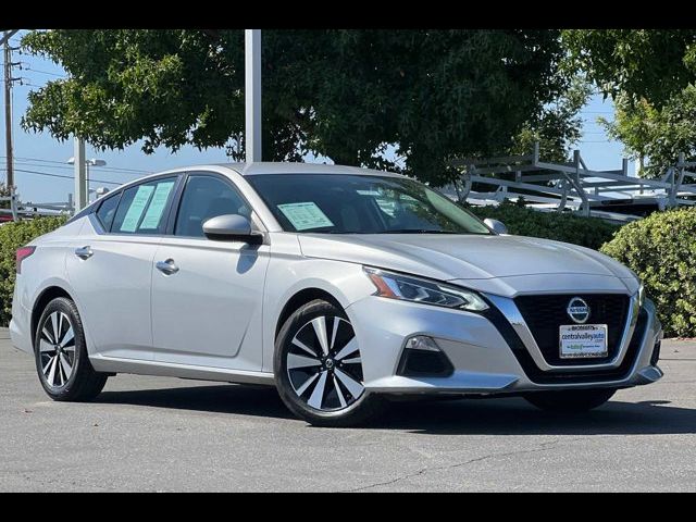 2021 Nissan Altima 2.5 SV