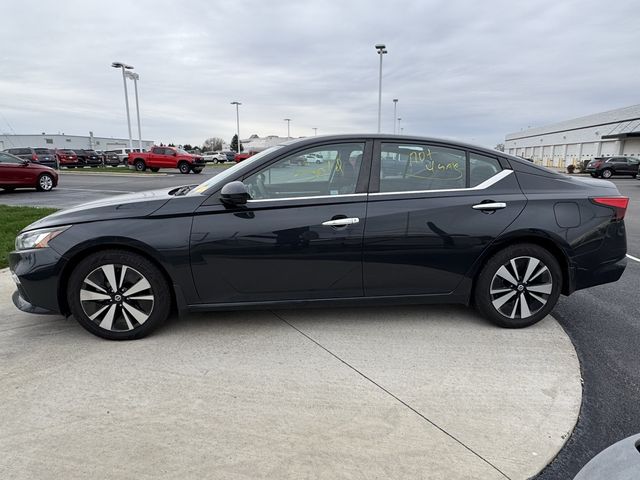 2021 Nissan Altima 2.5 SV