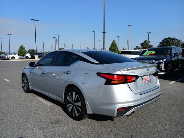 2021 Nissan Altima 2.5 SV