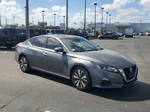 2021 Nissan Altima 2.5 SV