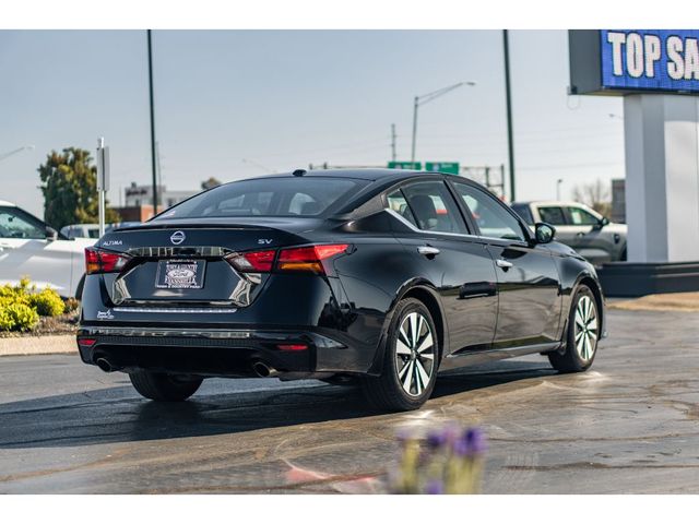 2021 Nissan Altima 2.5 SV