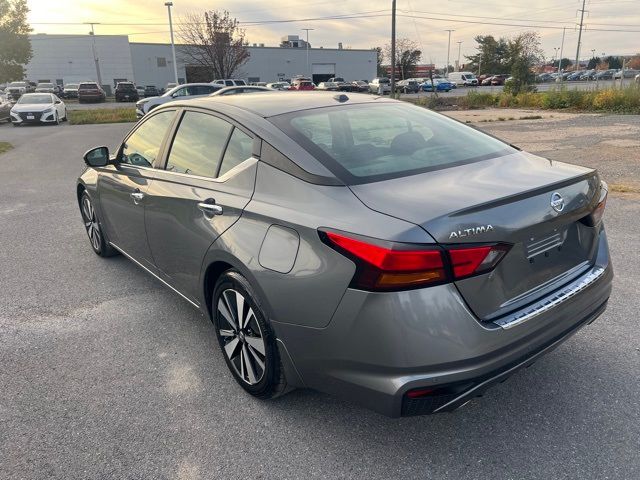 2021 Nissan Altima 2.5 SV