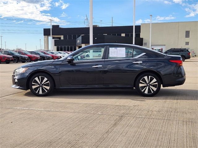 2021 Nissan Altima 2.5 SV