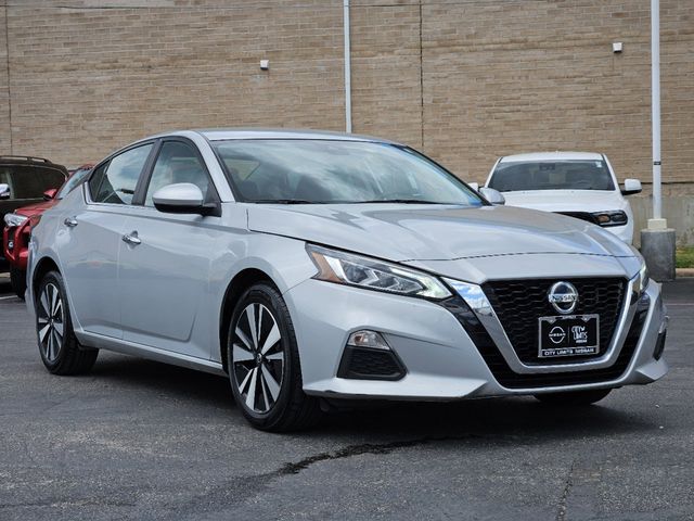 2021 Nissan Altima 2.5 SV