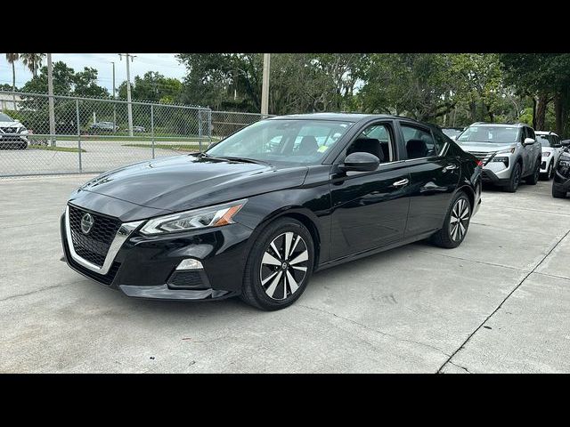 2021 Nissan Altima 2.5 SV