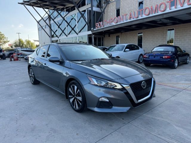 2021 Nissan Altima 2.5 SV