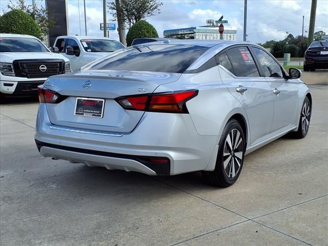 2021 Nissan Altima 2.5 SV