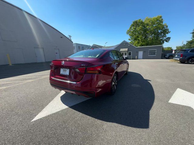 2021 Nissan Altima 2.5 SV