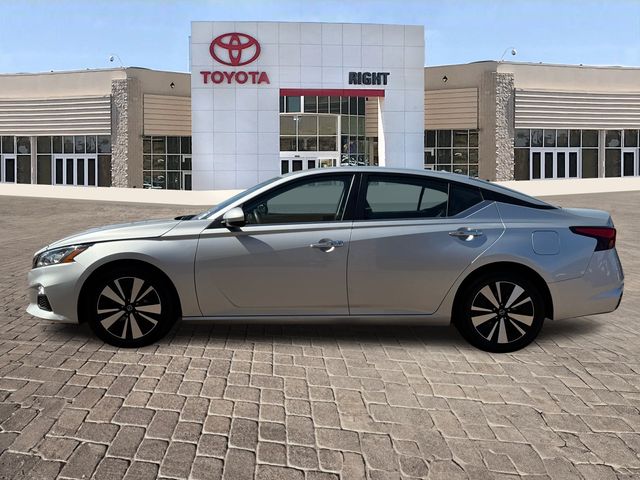 2021 Nissan Altima 2.5 SV