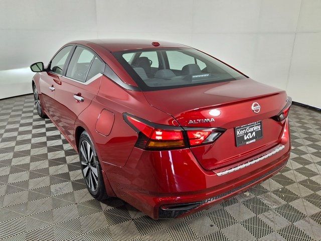 2021 Nissan Altima 2.5 SV