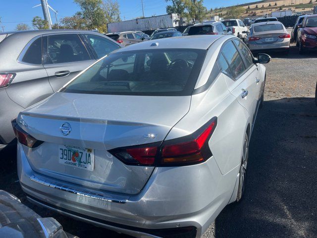 2021 Nissan Altima 2.5 SV