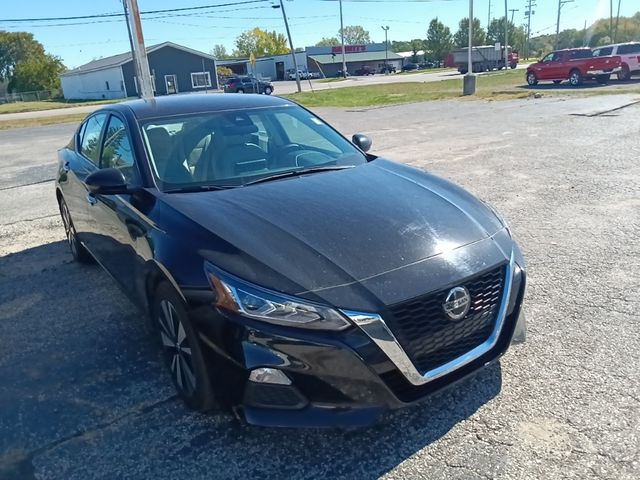 2021 Nissan Altima 2.5 SV