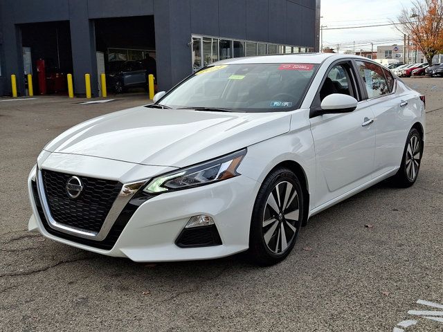 2021 Nissan Altima 2.5 SV