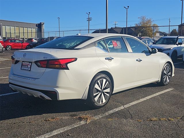 2021 Nissan Altima 2.5 SV