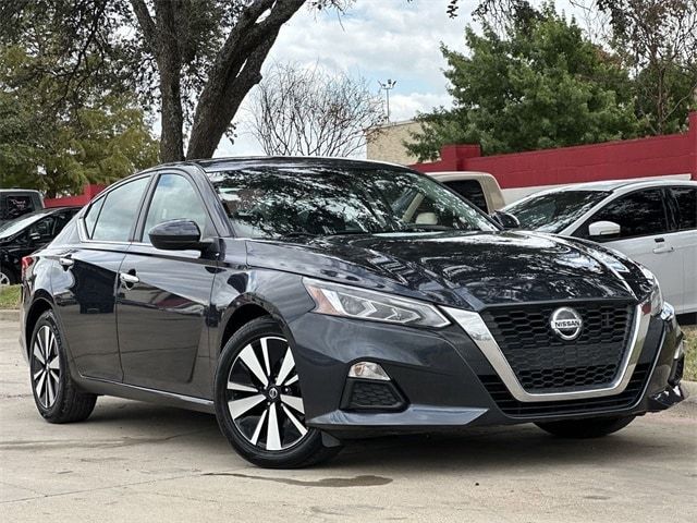 2021 Nissan Altima 2.5 SV