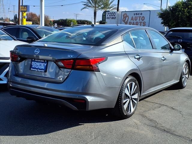 2021 Nissan Altima 2.5 SV